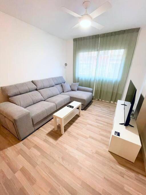 Modern Apartment In Malaga - Rosas Екстер'єр фото