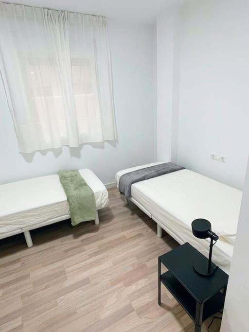 Modern Apartment In Malaga - Rosas Екстер'єр фото