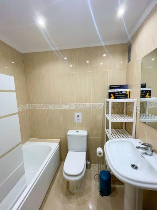 Modern Apartment In Malaga - Rosas Екстер'єр фото