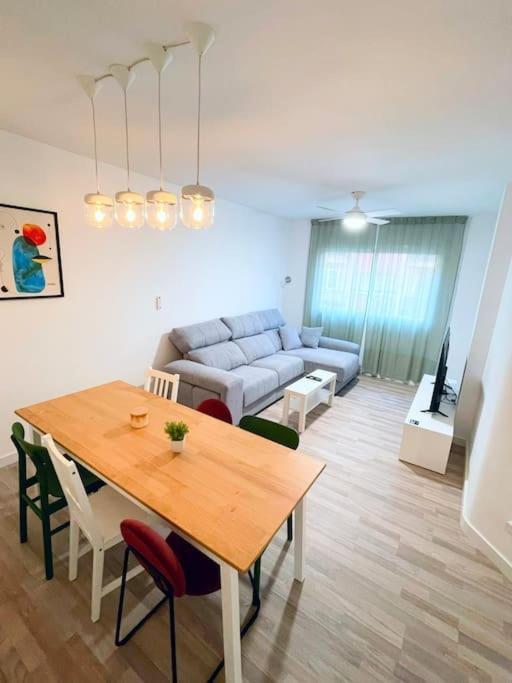 Modern Apartment In Malaga - Rosas Екстер'єр фото